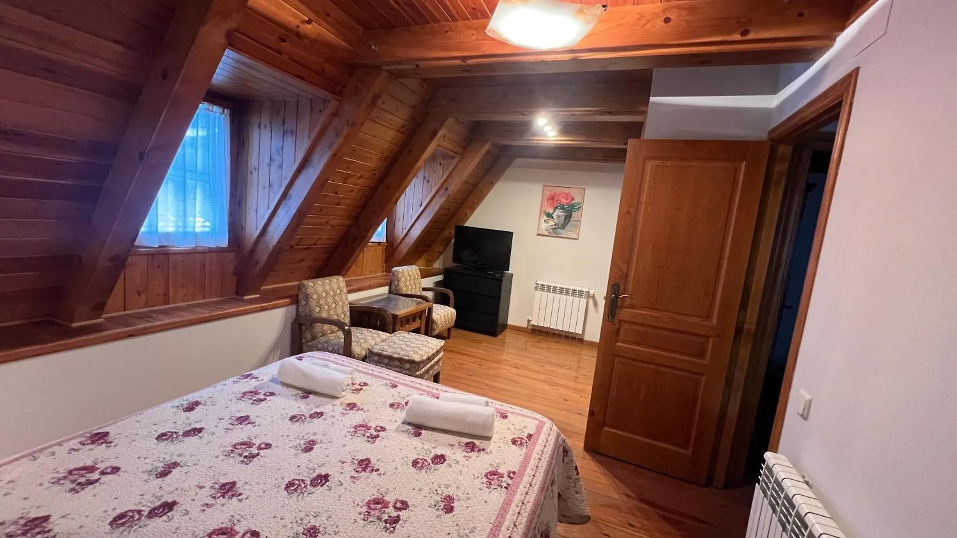 Arties Luxury Apartments Con Gran Jardin Comunitario Spain