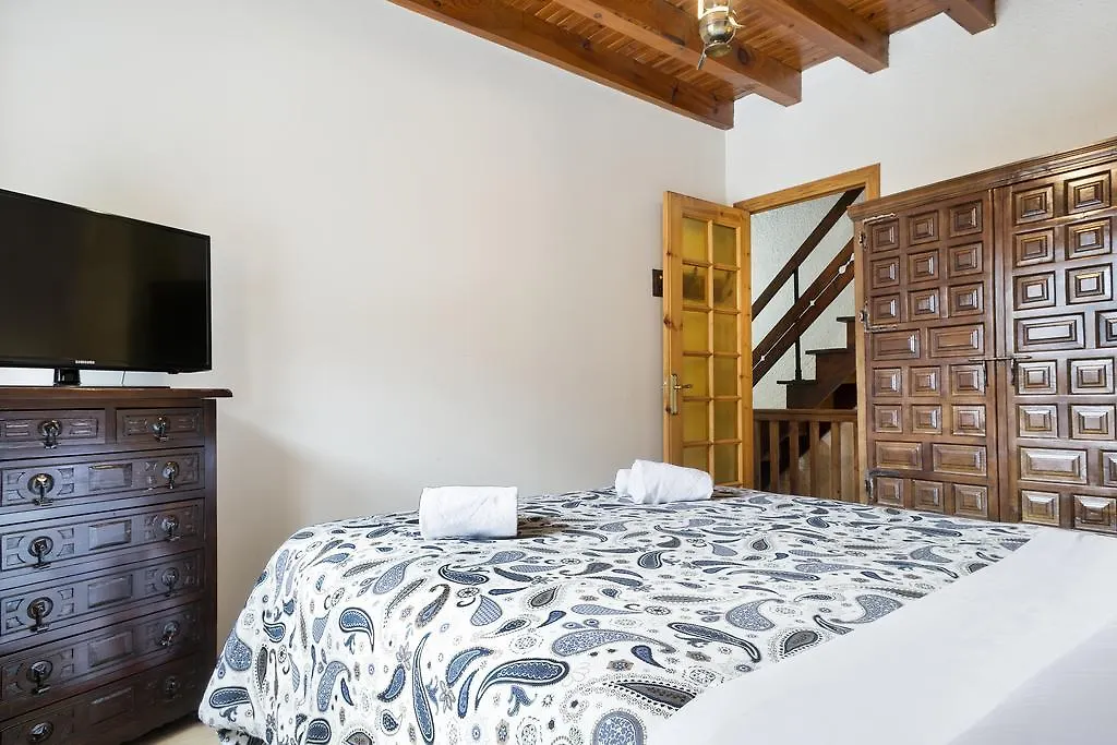 Arties Luxury Apartments Duplex Con Parking Y Guardaski En Ruda 0*,